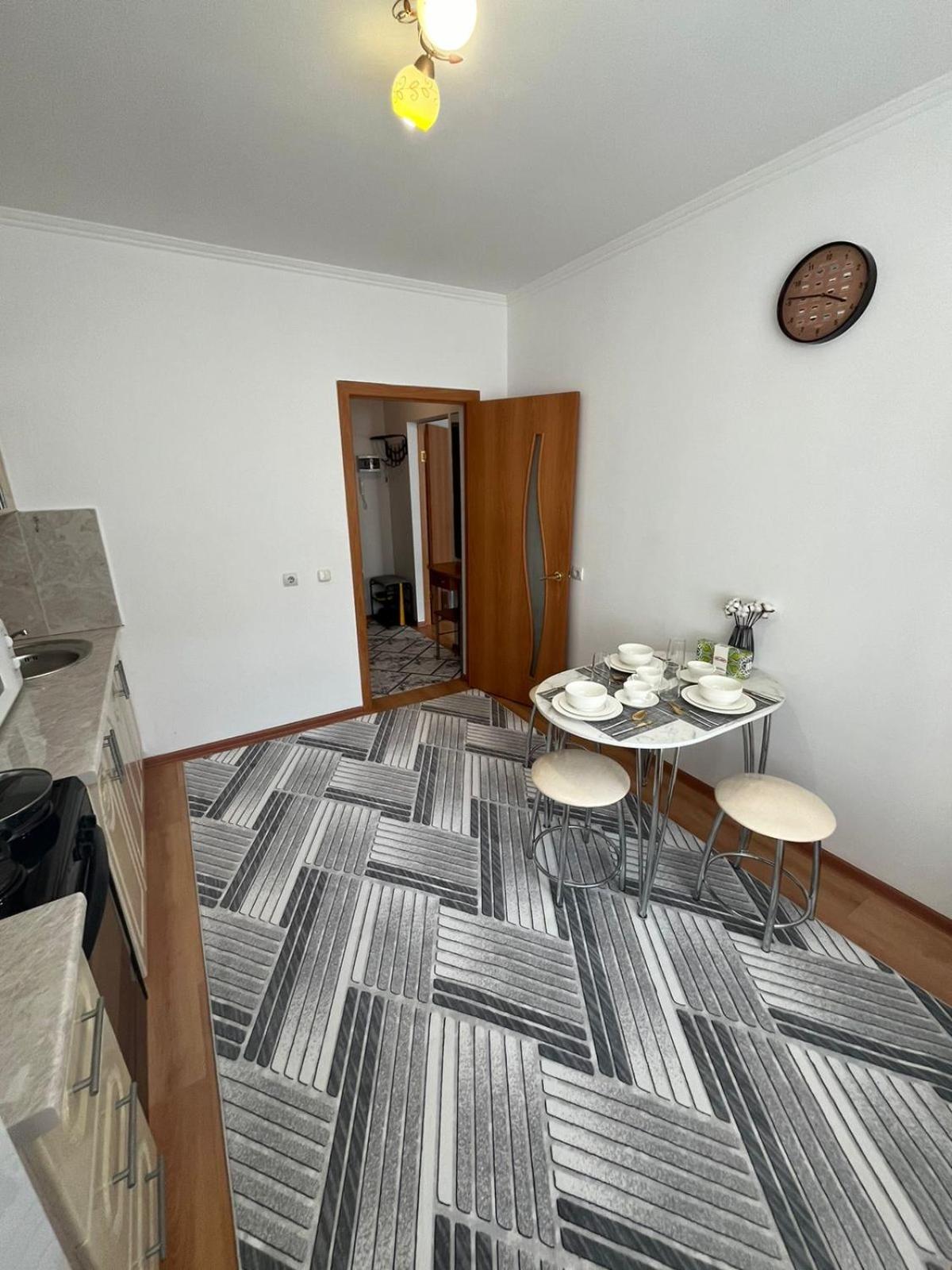 Cosy flat in the city center Taldykol Exterior photo
